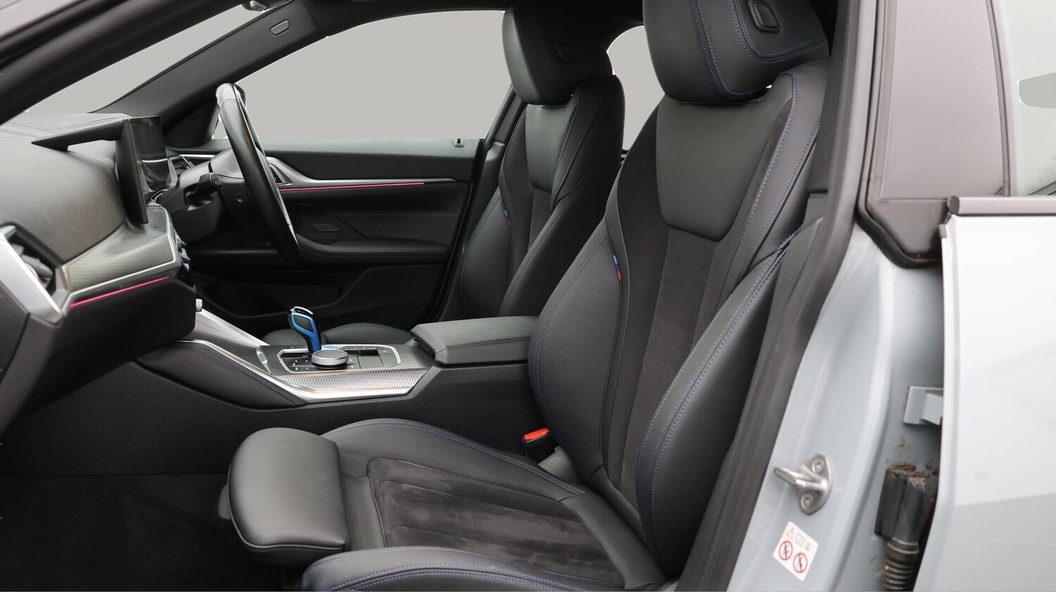 Used BMW i4 2022 for sale - 76645838: Photo 15