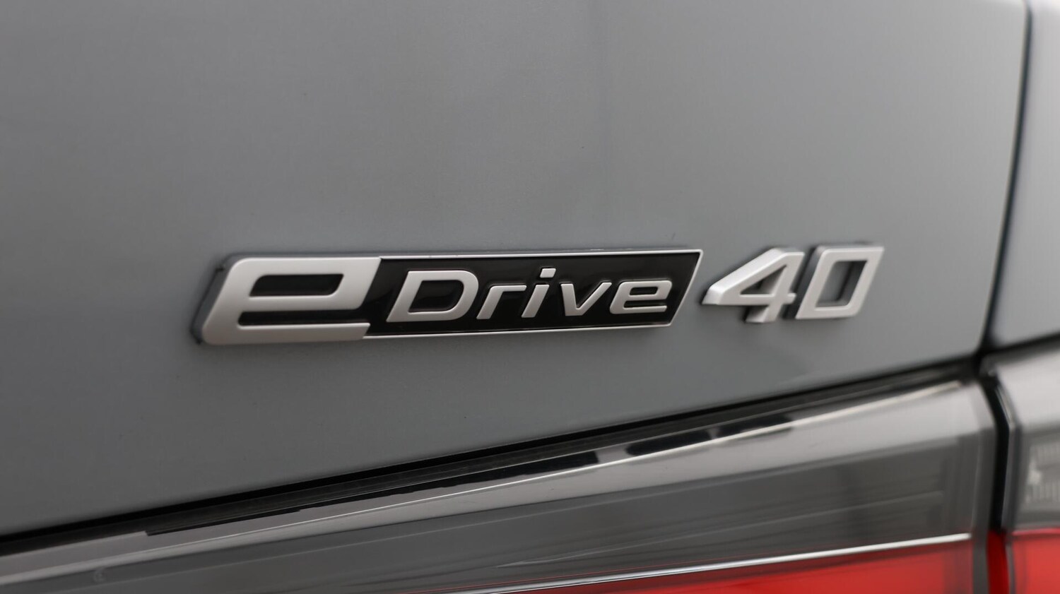 Used BMW i4 2022 for sale - 76645838: Photo 23