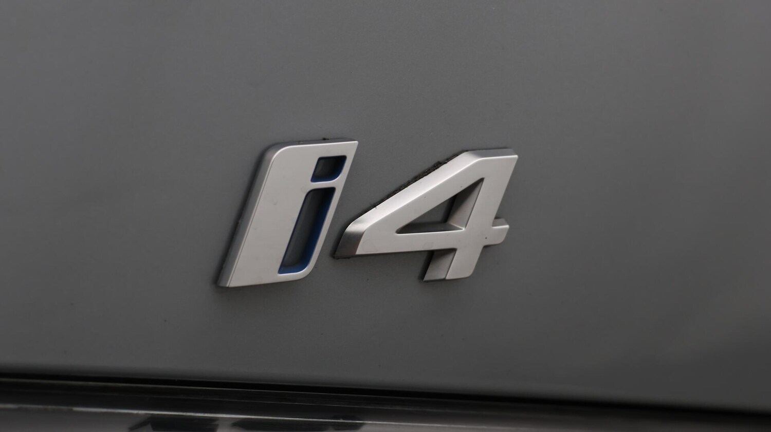 Used BMW i4 2022 for sale - 76645838: Photo 24