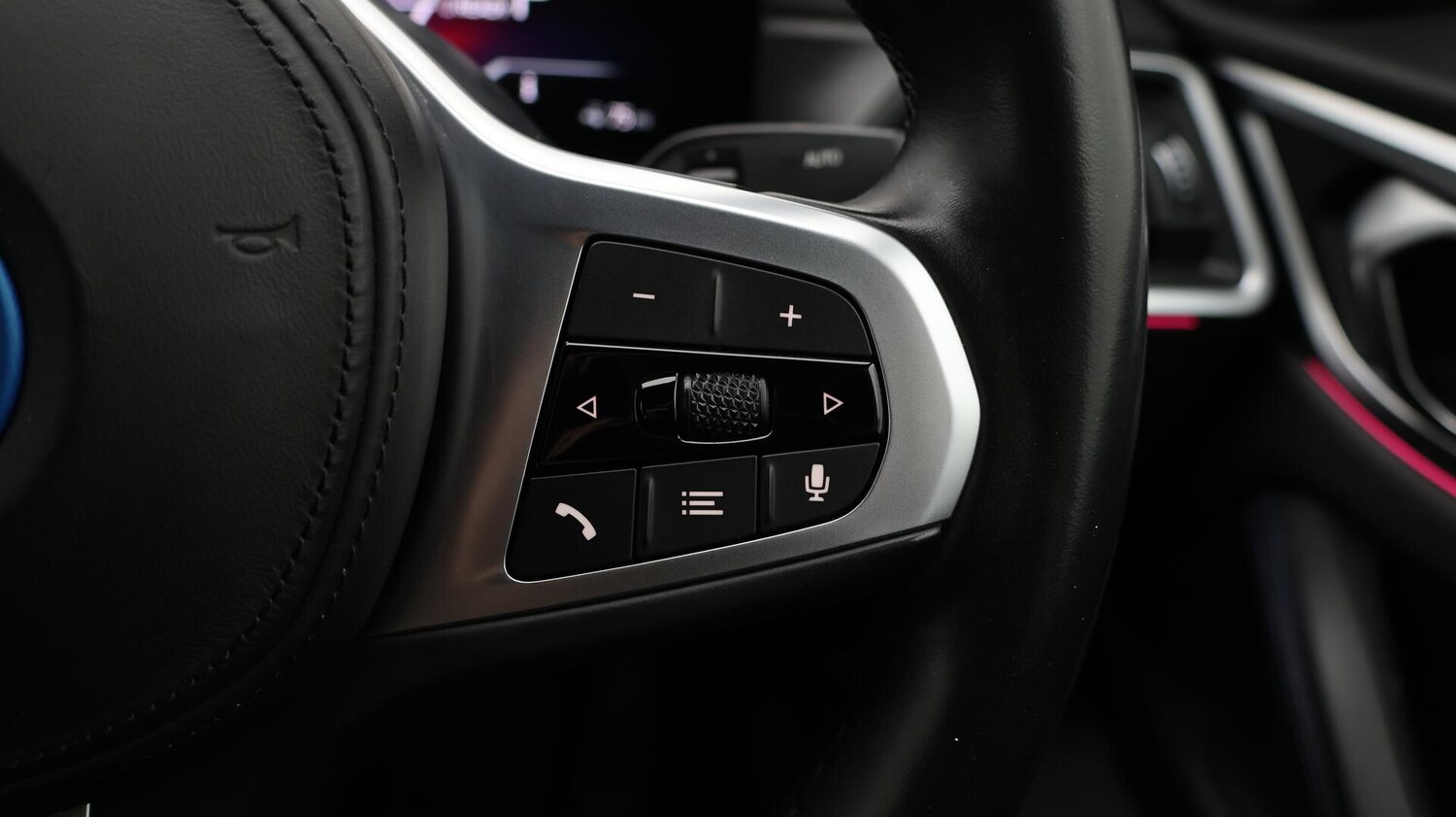 Used BMW i4 2022 for sale - 76645838: Photo 27