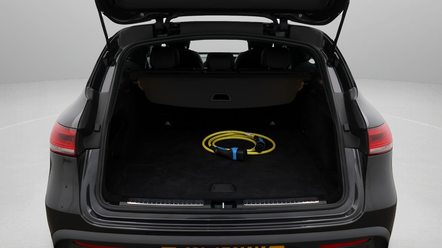 Used Mercedes-Benz EQC 2021 for sale - 77504402: Photo 17