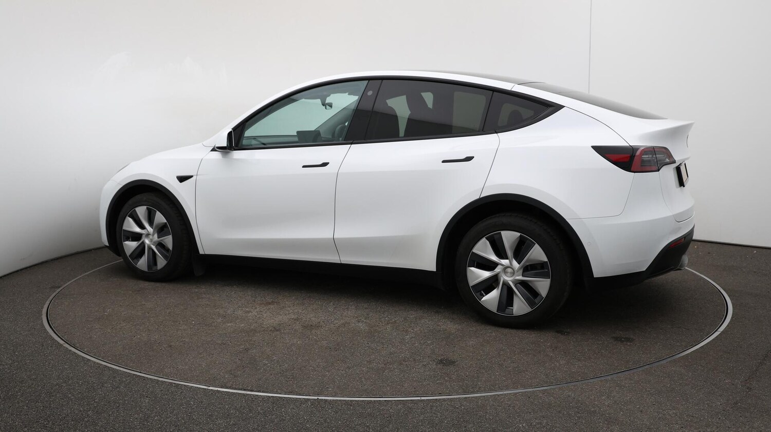 Used Tesla Model Y 2022 for sale - 76071541: Photo 46