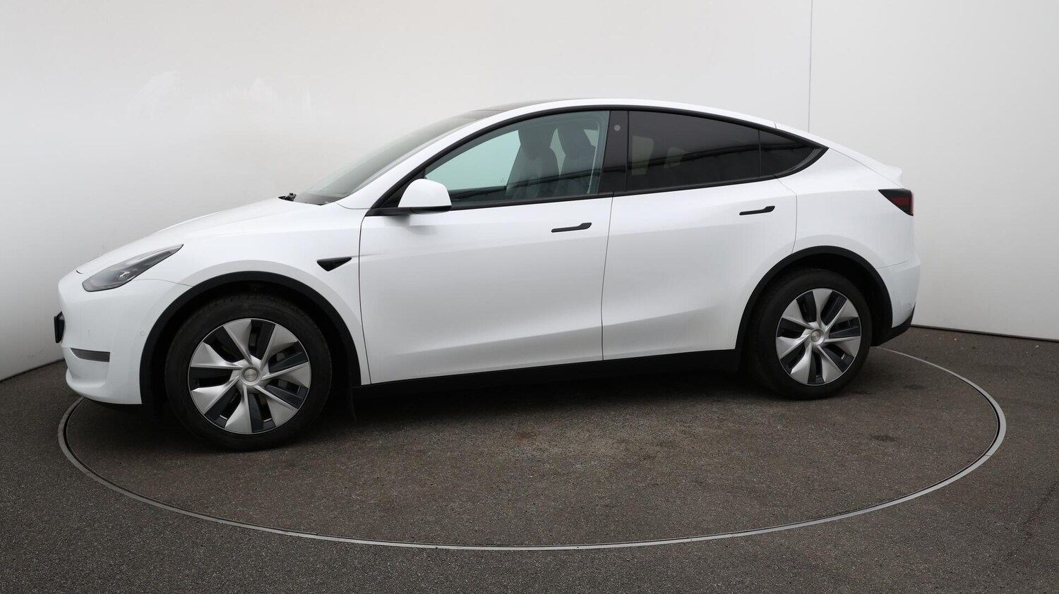 Used Tesla Model Y 2022 for sale - 76071541: Photo 65