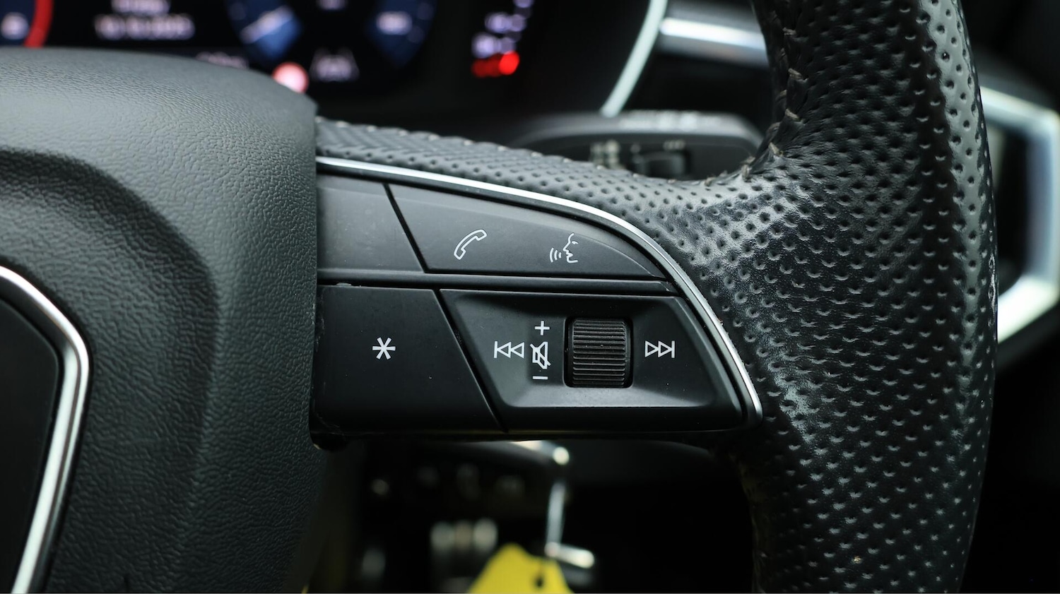 Used Audi Q3 2020 for sale - 76472546: Photo 27