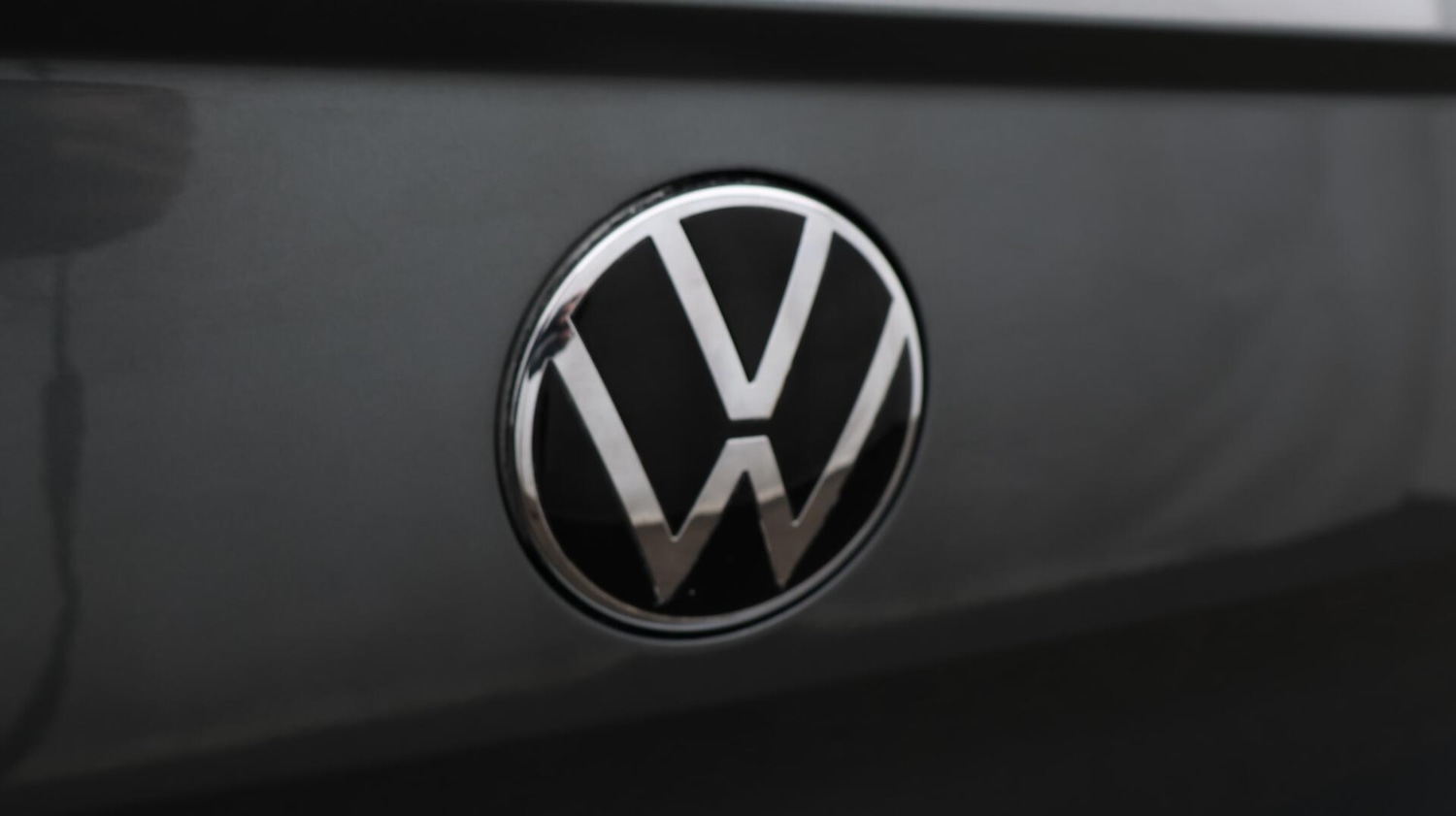 Used Volkswagen T-Roc 2022 for sale - 76457467: Photo 21