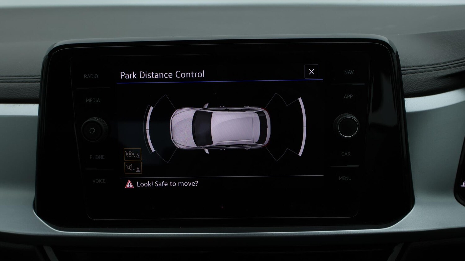 Used Volkswagen T-Roc 2022 for sale - 76457467: Photo 25