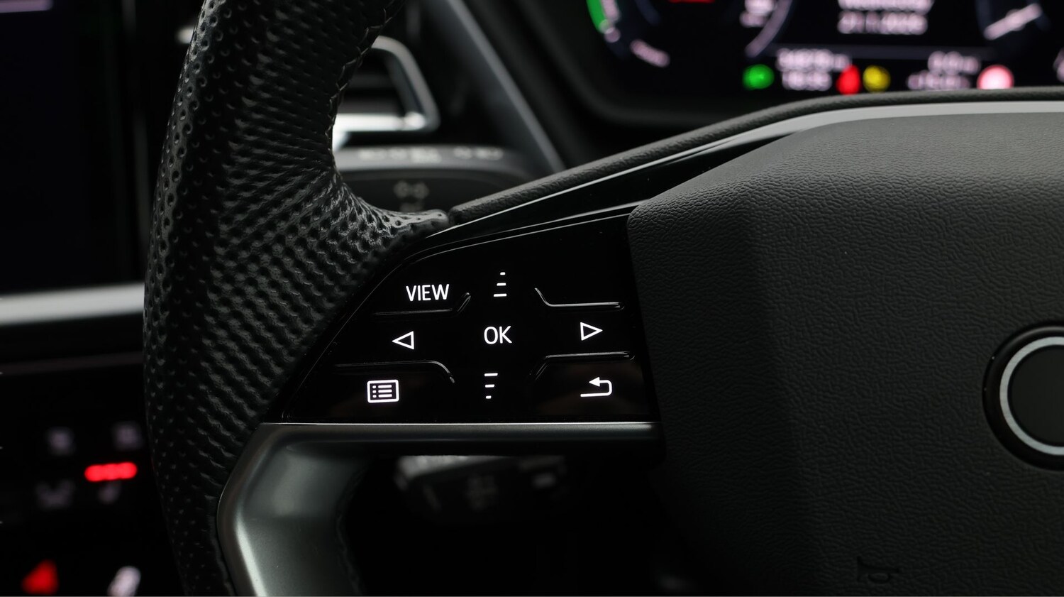 Used Audi Q4 e-tron 2023 for sale - 77283558: Photo 21