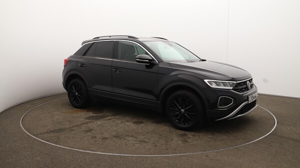 Used Volkswagen T-Roc 2024 for sale - 76109116: Photo 45