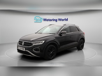 Used Volkswagen T-Roc 2024 for sale - 76109116: Photo 4