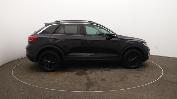 Used Volkswagen T-Roc 2024 for sale - 76109116: Photo 50