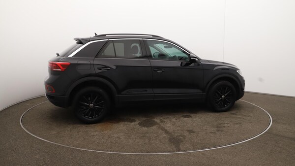 Used Volkswagen T-Roc 2024 for sale - 76109116: Photo 51