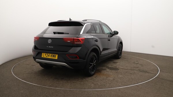 Used Volkswagen T-Roc 2024 for sale - 76109116: Photo 55