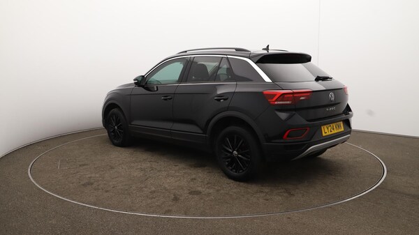Used Volkswagen T-Roc 2024 for sale - 76109116: Photo 63
