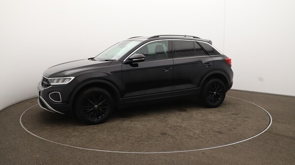 Used Volkswagen T-Roc 2024 for sale - 76109116: Photo 67