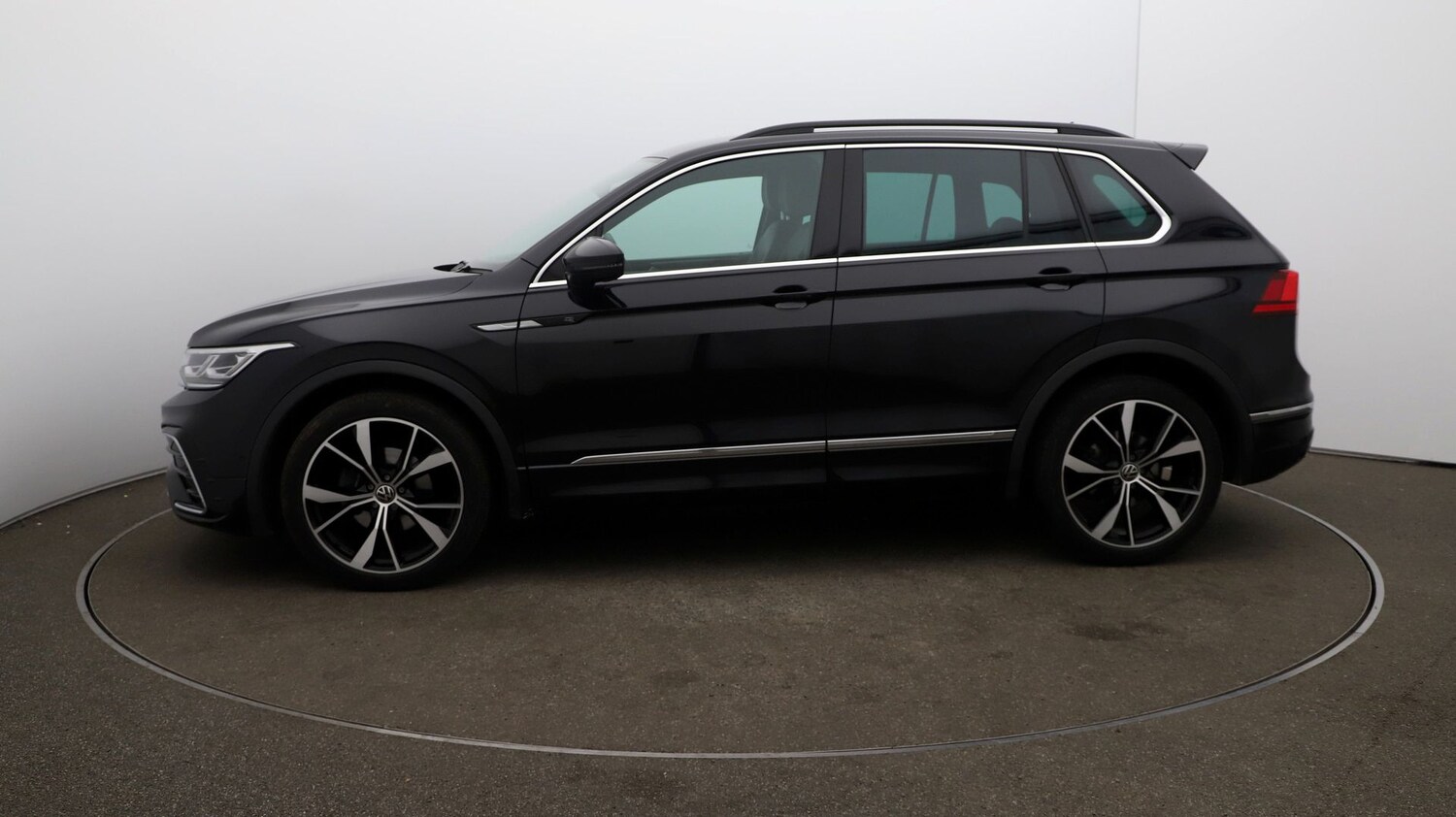 Used Volkswagen Tiguan for sale - 76811752: Photo 58