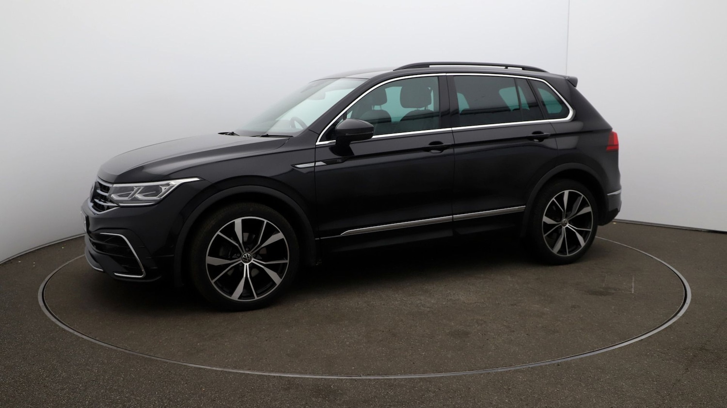 Used Volkswagen Tiguan for sale - 76811752: Photo 60