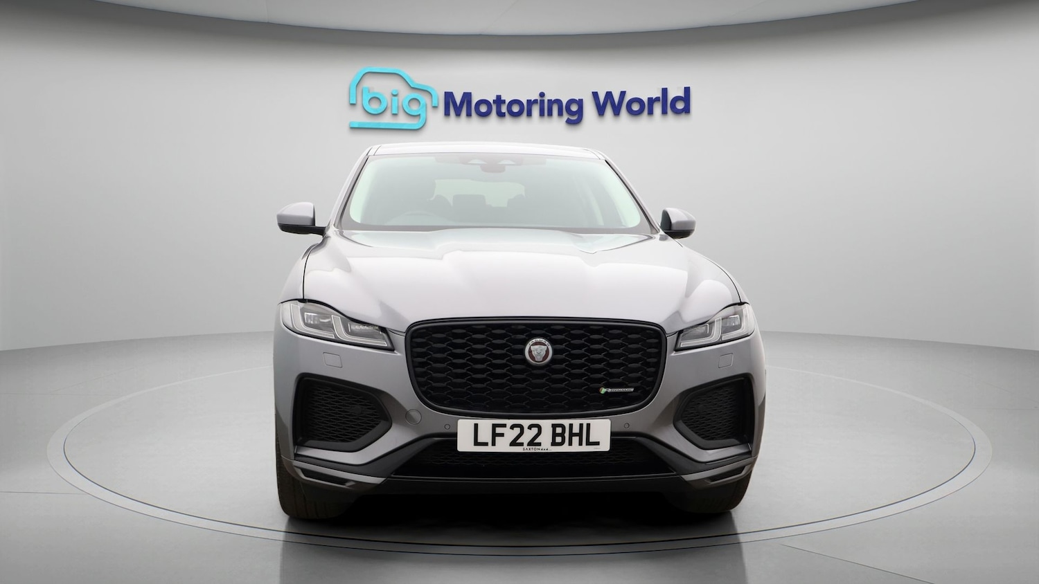 Used Jaguar F-Pace 2022 for sale - 77931419: Photo 2