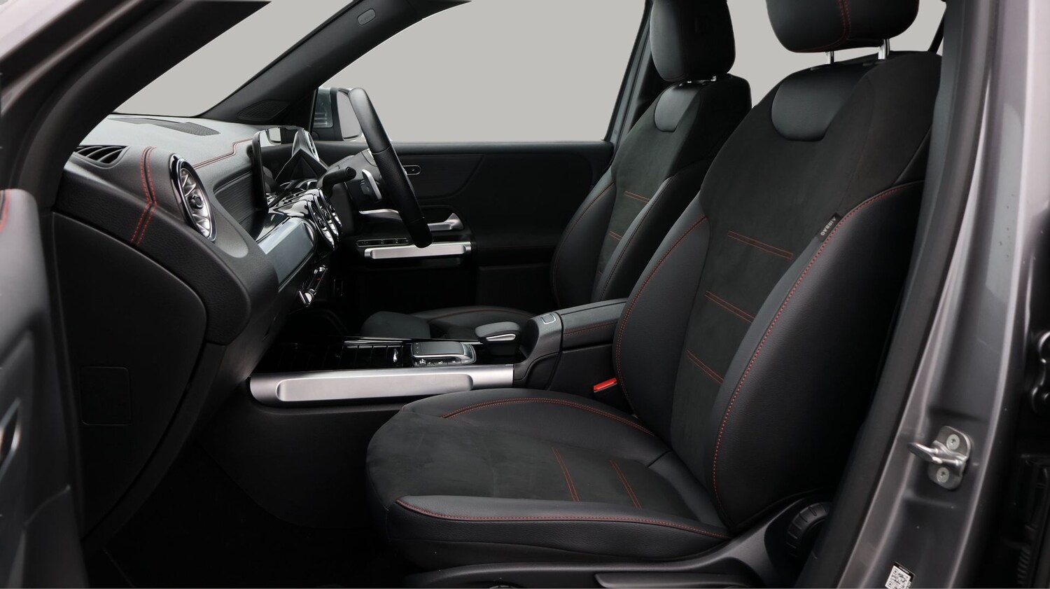 Used Mercedes-Benz EQB 2023 for sale - 77931414: Photo 14