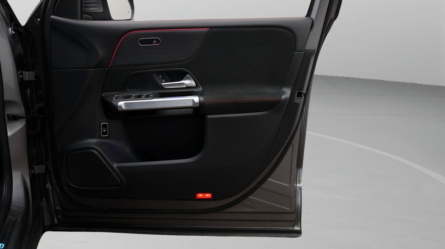 Used Mercedes-Benz EQB 2023 for sale - 77931414: Photo 15