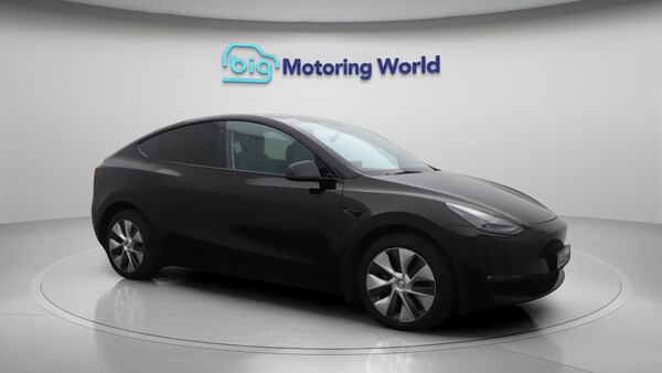 Used Tesla Model Y 2022 for sale - 76336432: Photo 2