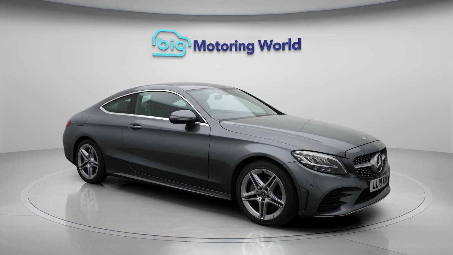 Used Mercedes-Benz C Class 2019 for sale - 76499356: Photo 2