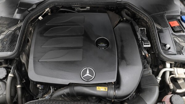Used Mercedes-Benz C-Class 2020 for sale - 76246532: Photo 20