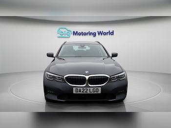 Used BMW 3 Series 2022 for sale - 77128025: Photo
