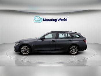 Used BMW 3 Series 2022 for sale - 77128025: Photo