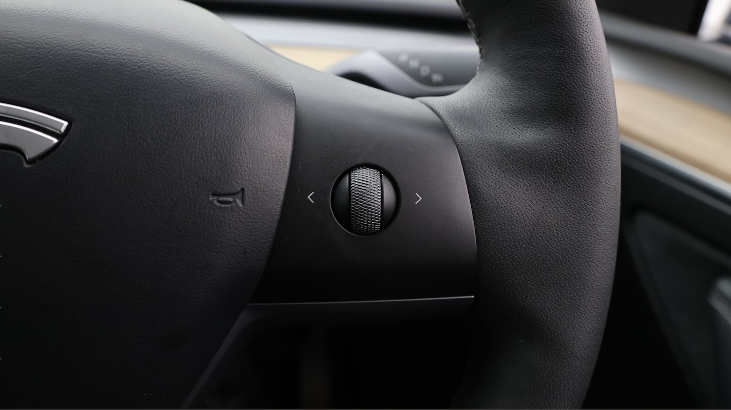 Used Tesla Model Y 2023 for sale - 77750157: Photo 21