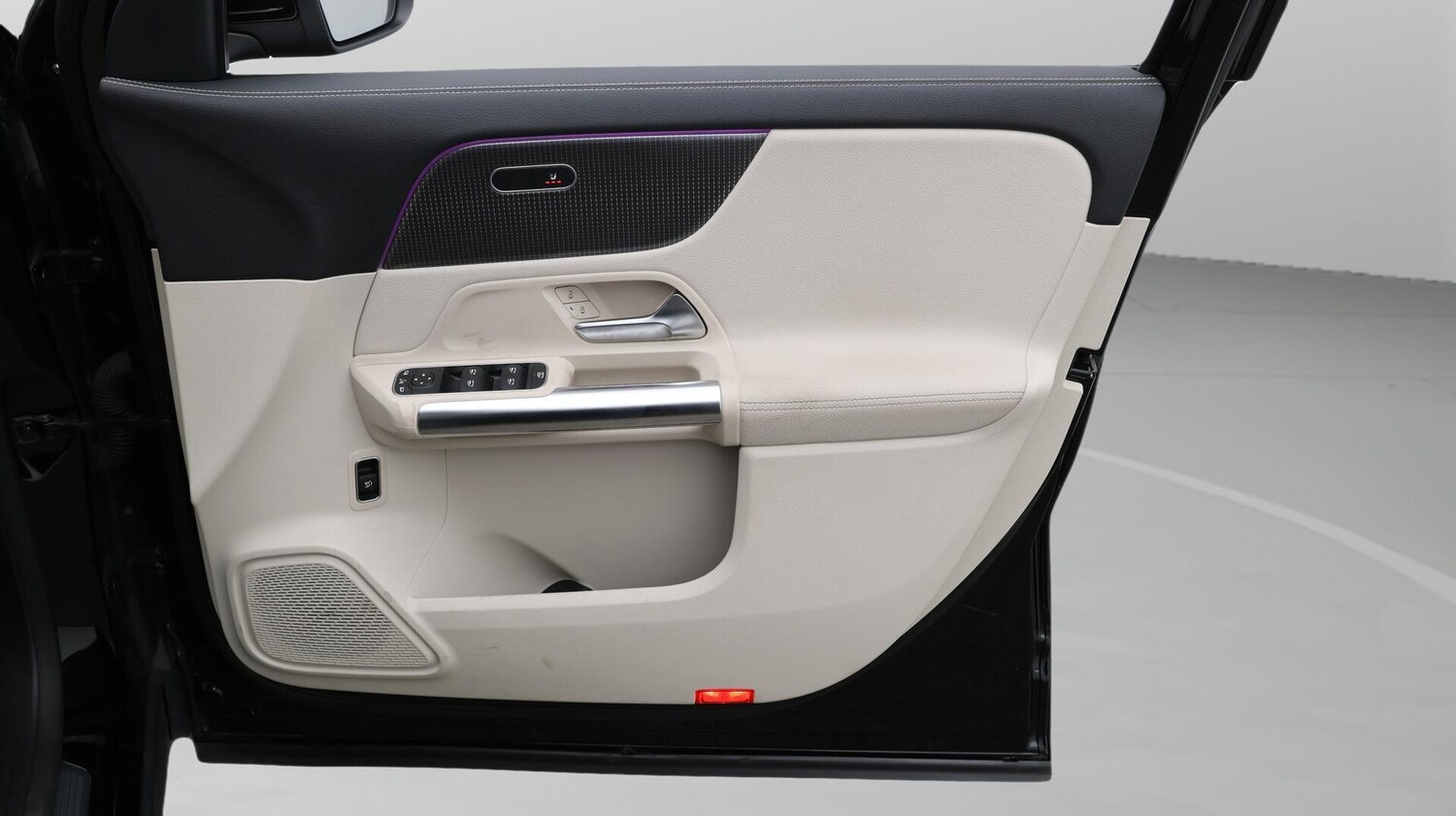 Used Mercedes-Benz EQA 2022 for sale - 76658221: Photo 16