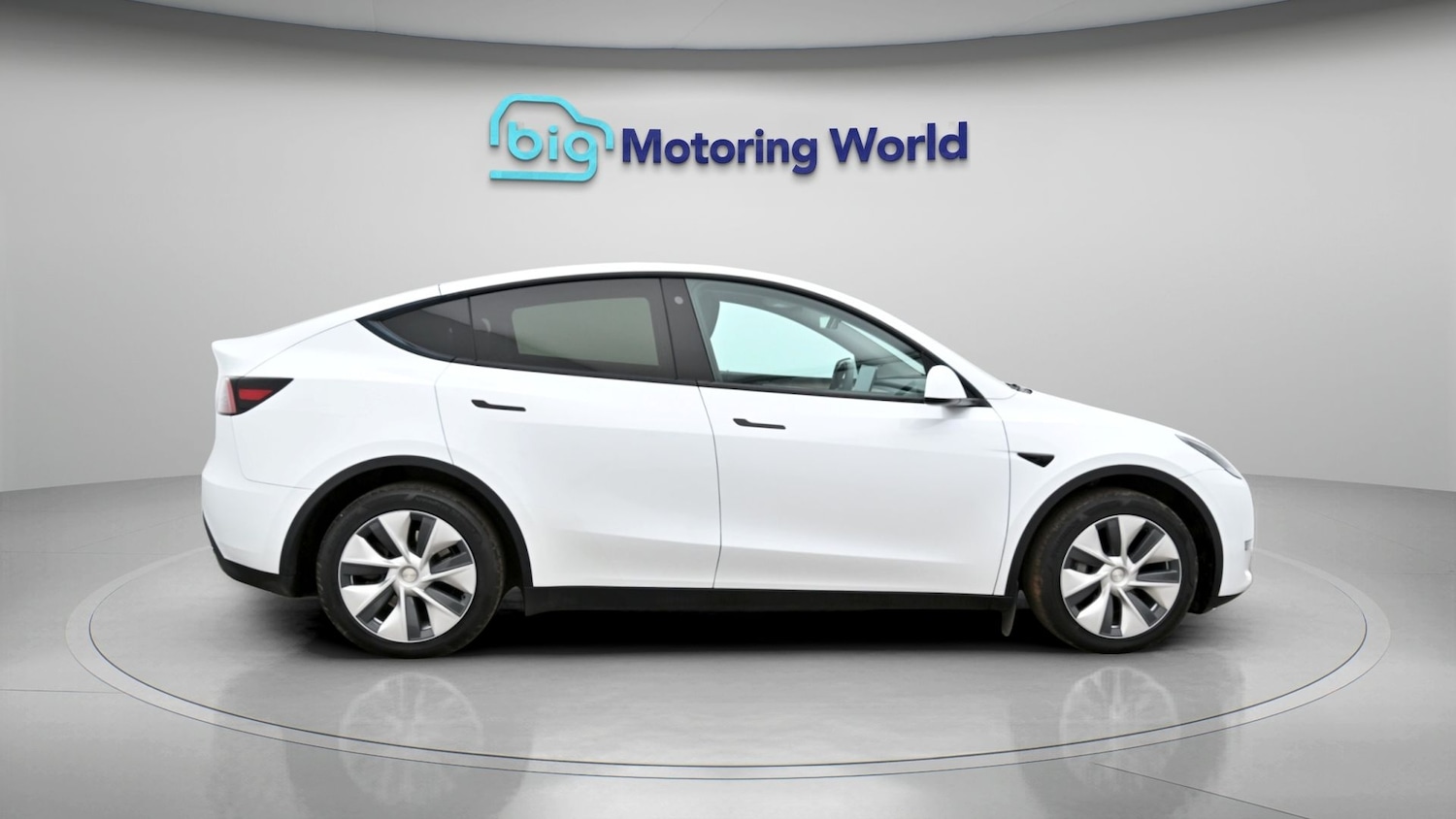 Used Tesla Model Y 2023 for sale - 77931113: Photo 8