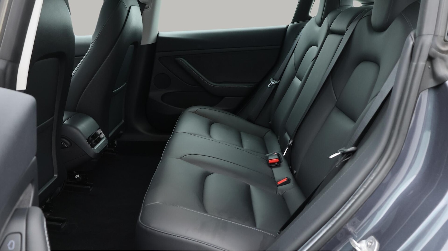 Used Tesla Model 3 2021 for sale - 76059219: Photo 17
