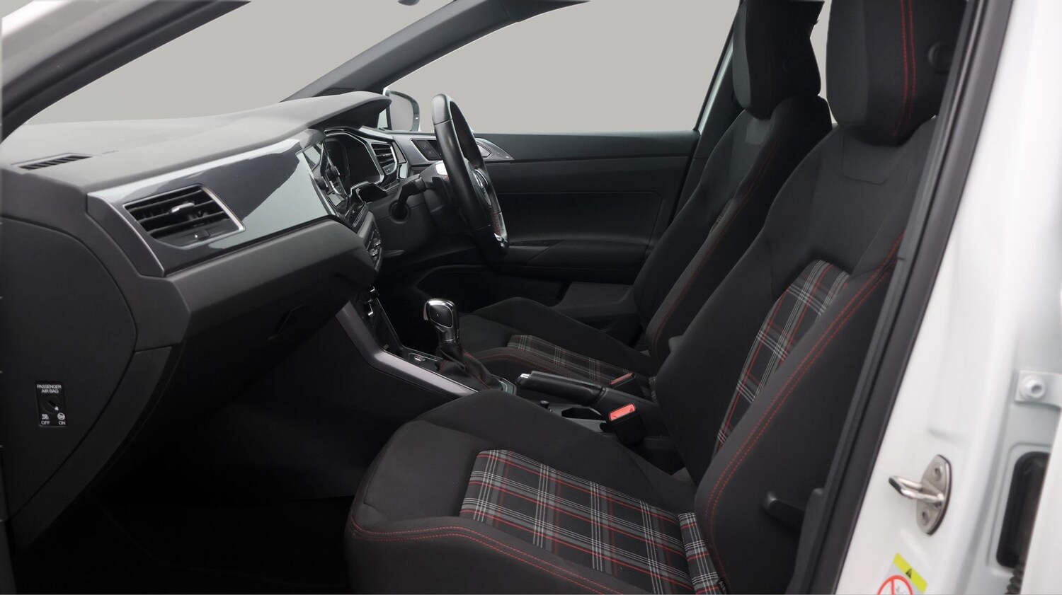 Used Volkswagen Polo 2019 for sale - 77579702: Photo 14