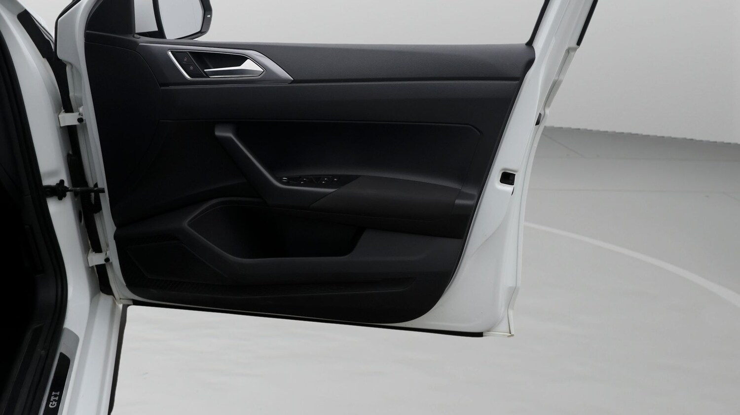 Used Volkswagen Polo 2019 for sale - 77579702: Photo 15