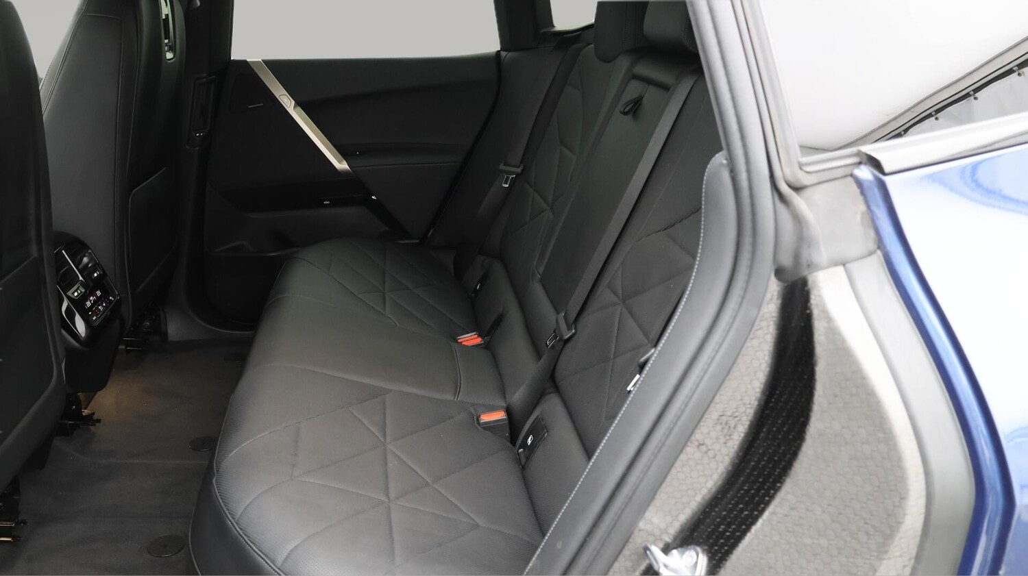 Used BMW iX 2022 for sale - 76659060: Photo 17