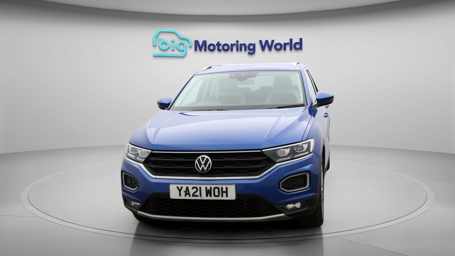 Used Volkswagen T-Roc 2021 for sale - 77608154: Photo 2