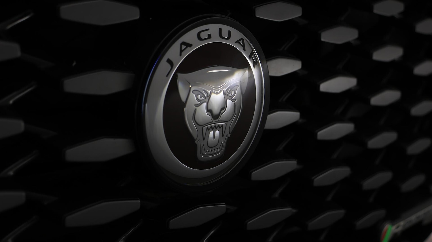 Used Jaguar F-Pace 2021 for sale - 76432946: Photo 24