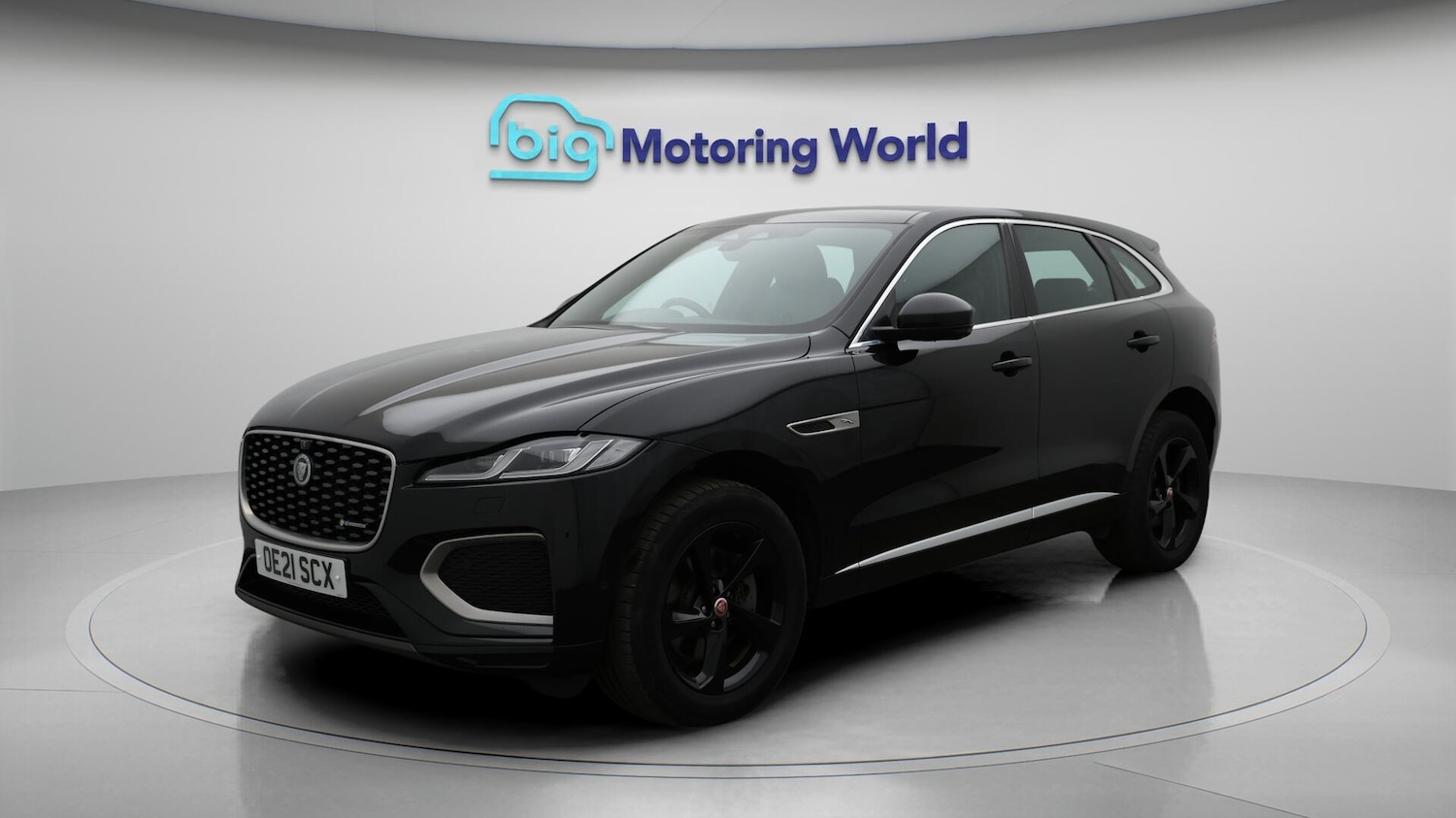 Used Jaguar F-Pace 2021 for sale - 76432946: Photo 4