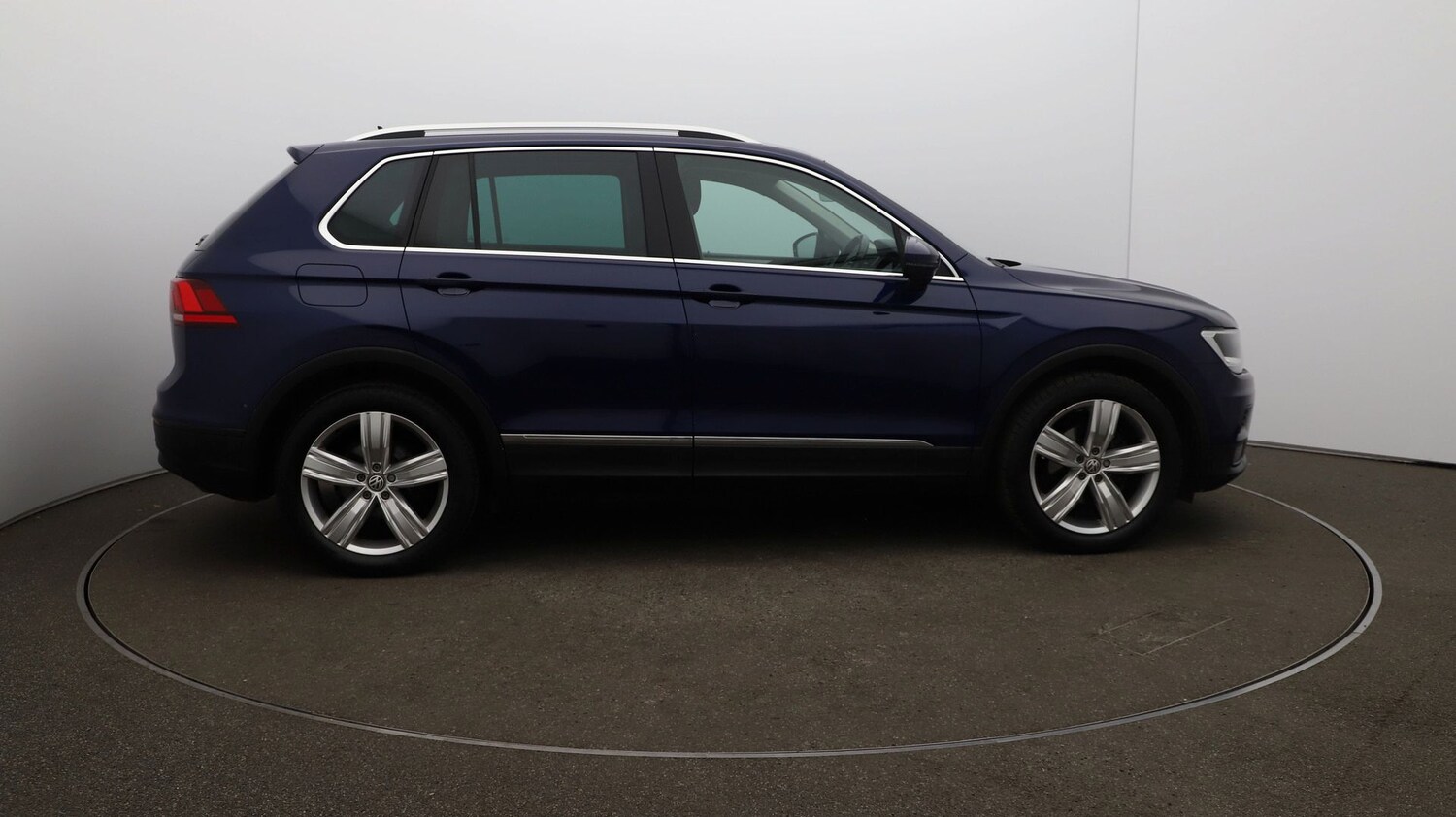 Used Volkswagen Tiguan for sale - 76809608: Photo 40