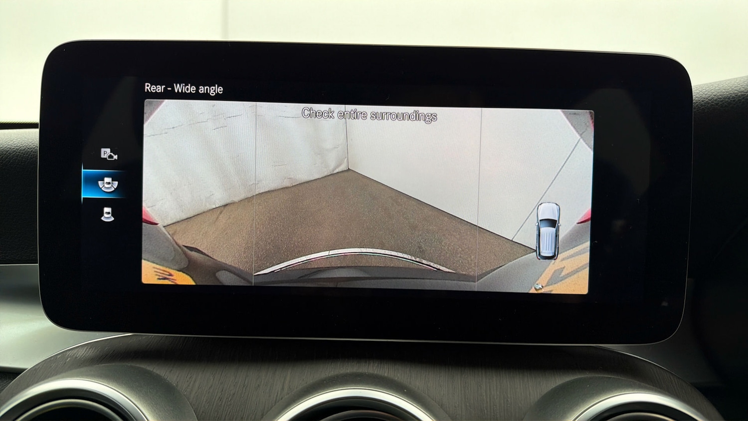 Used Mercedes-Benz GLC 2019 for sale - 77872381: Photo 25