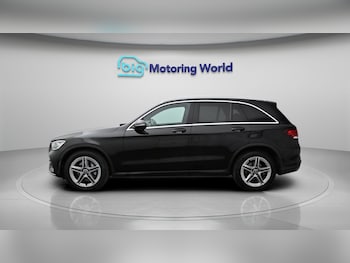 Used Mercedes-Benz GLC 2019 for sale - 77872381: Photo