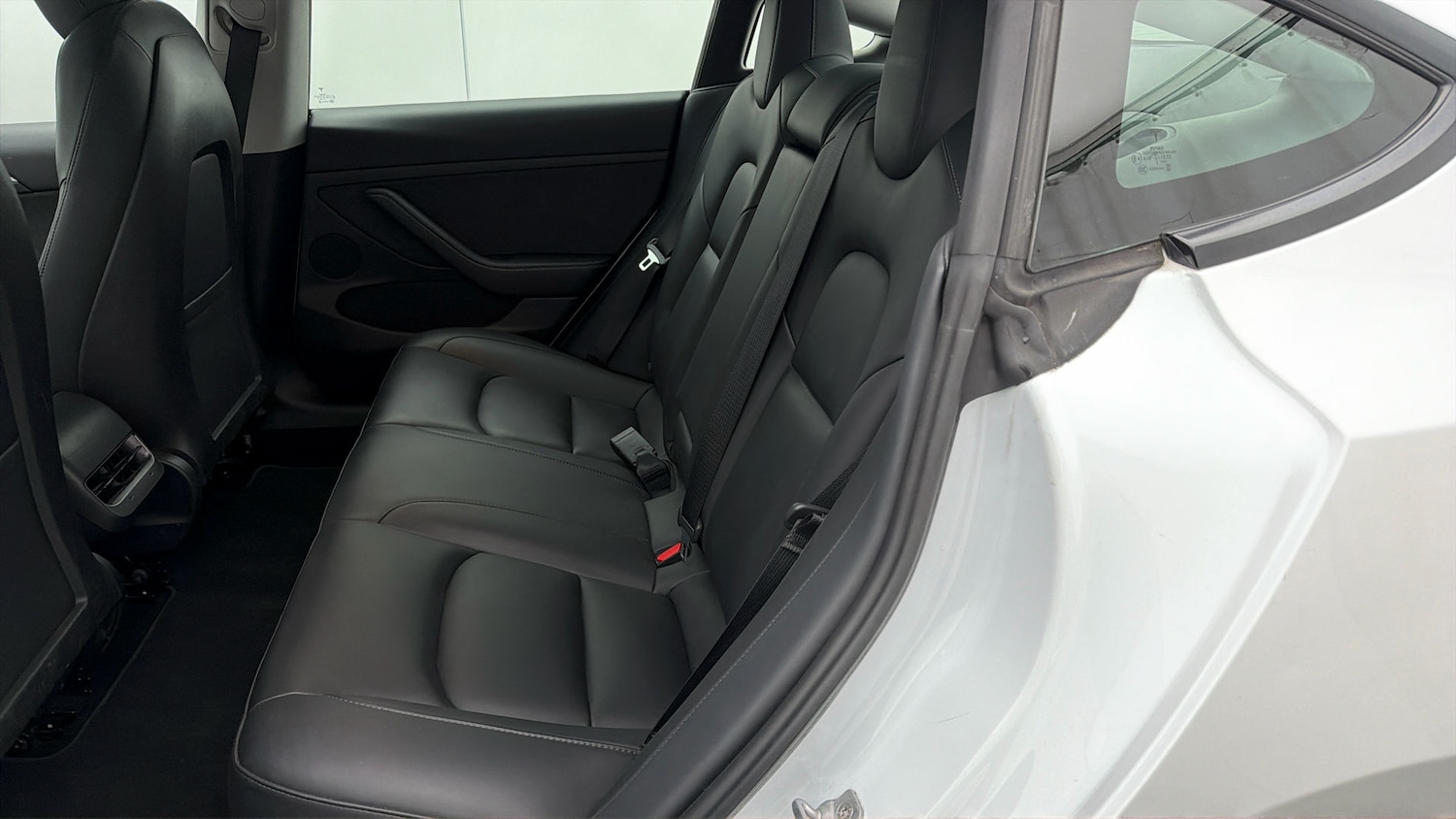 Used Tesla Model 3 2021 for sale - 77947223: Photo 15