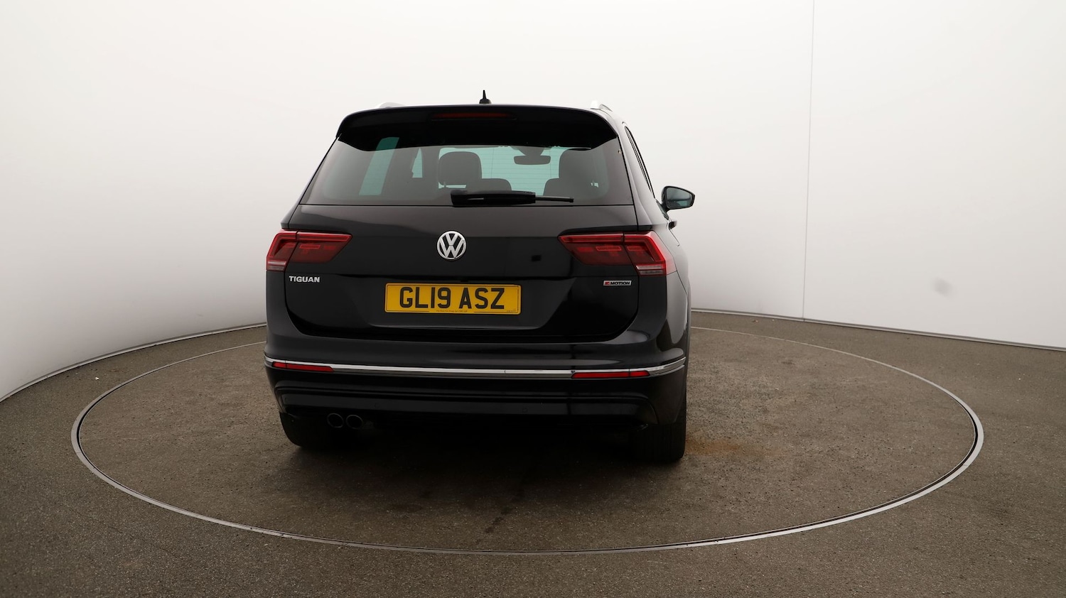 Used Volkswagen Tiguan for sale - 76810811: Photo 53