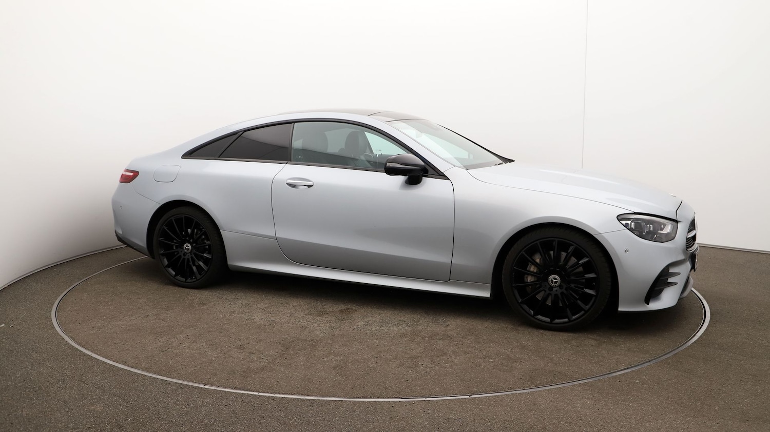 Used Mercedes-Benz E Class 2021 for sale - 76810480: Photo 40