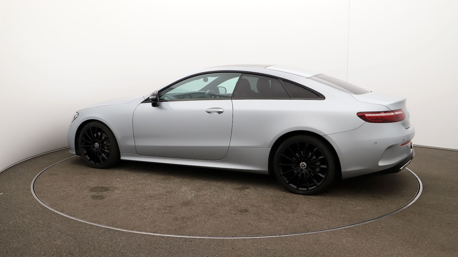 Used Mercedes-Benz E Class 2021 for sale - 76810480: Photo 41