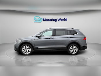 Used Volkswagen Tiguan Allspace 2023 for sale - 79252297: Photo