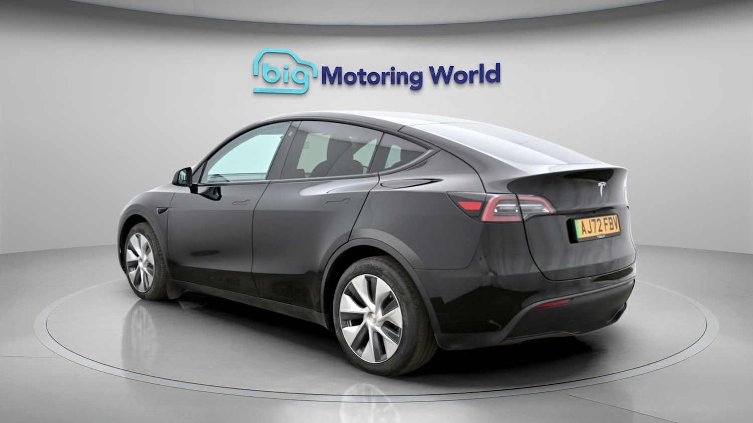 Used Tesla Model Y 2022 for sale - 77915504: Photo 5