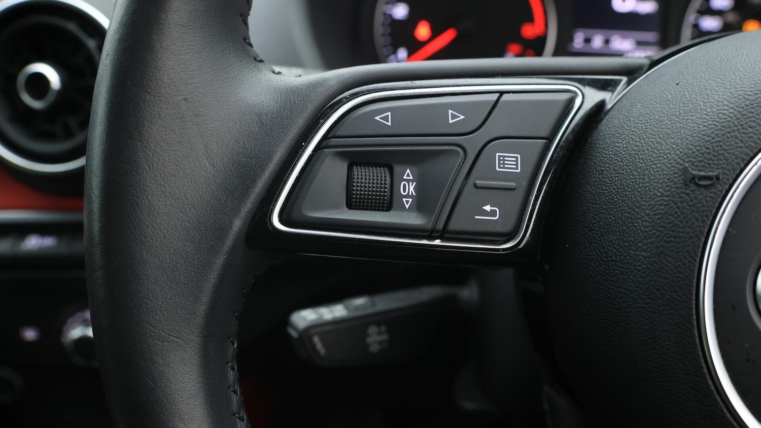 Used Audi Q2 2020 for sale - 76024762: Photo 23