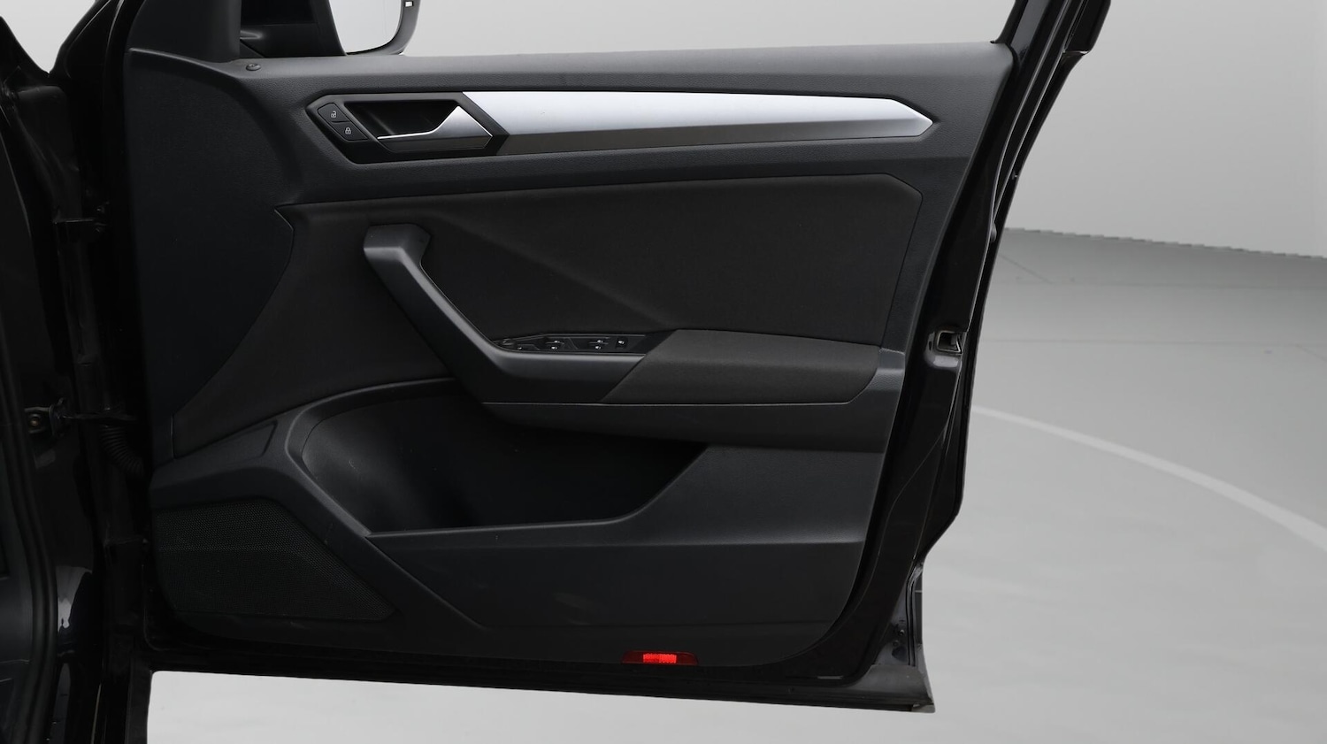 Used Volkswagen T-Roc 2022 for sale - 76743287: Photo 16