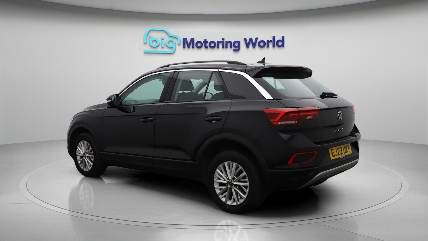Used Volkswagen T-Roc 2022 for sale - 76743287: Photo 6